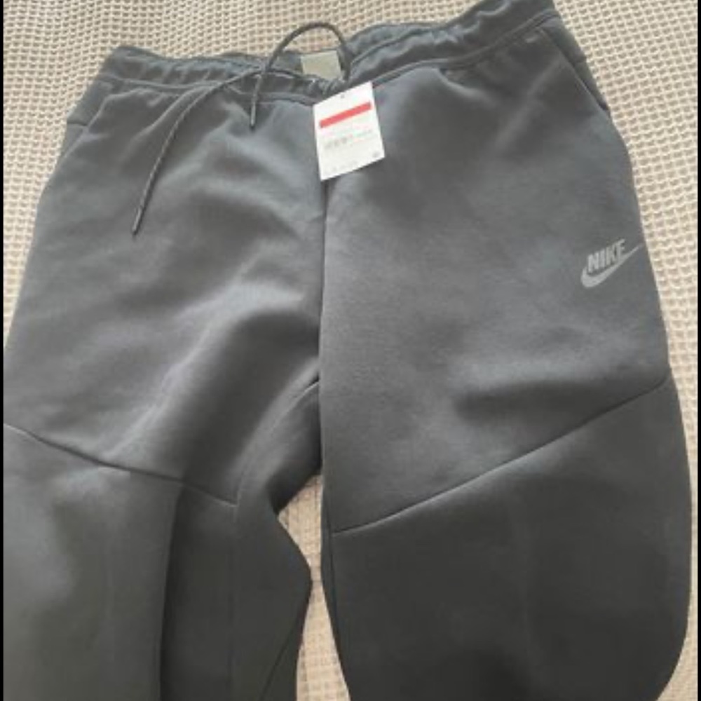 Nike tech fleece brand new size l men - Picture 4 of 5
